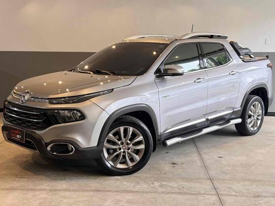 FIAT TORO 2.0 16V TURBO DIESEL RANCH 4WD AT9